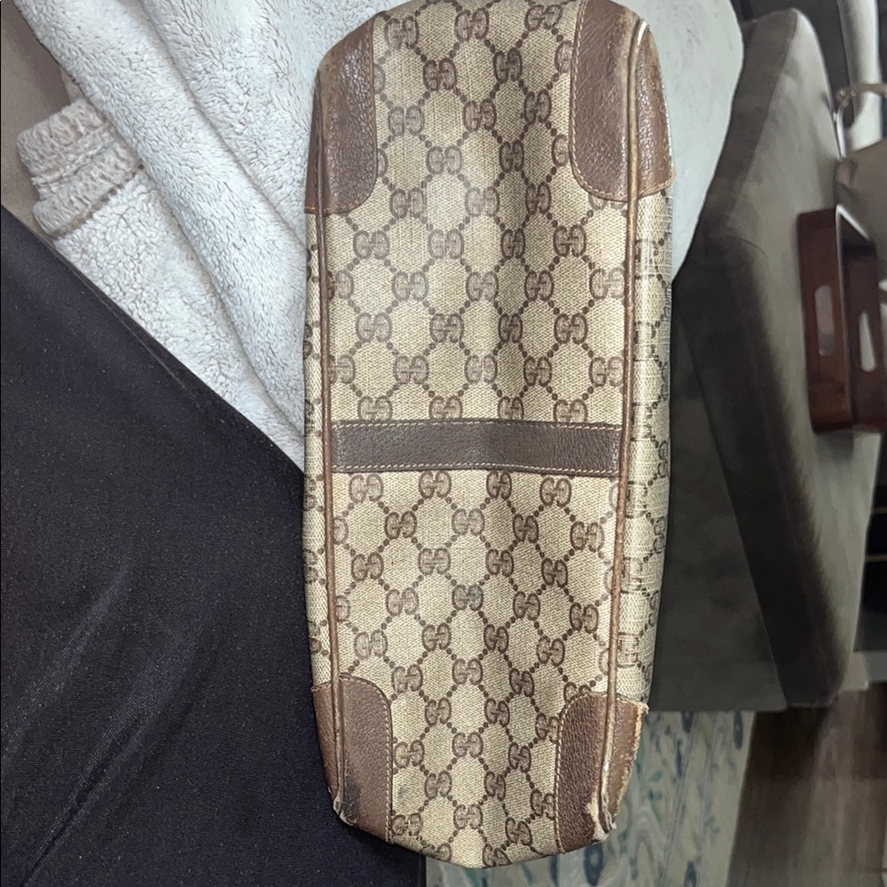 Authentic Vintage Gucci GG Supreme Boston Bag - Picture 6 of 7